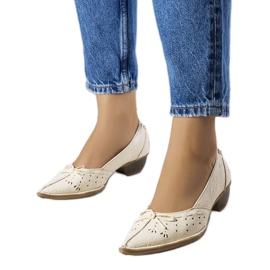 BM Beiga genombrutna ballerinor från Glazko beige