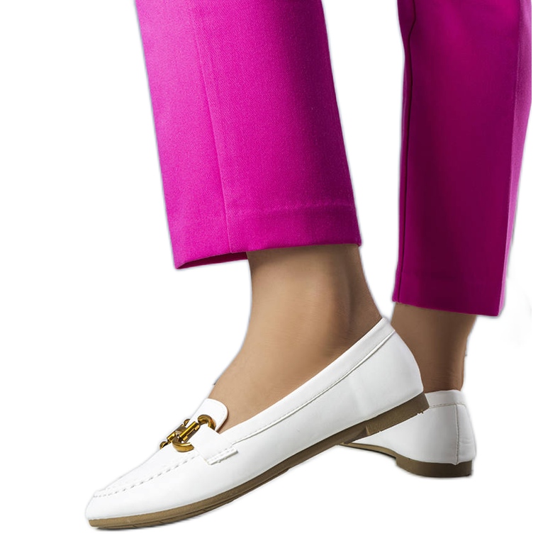 BM Vita loafers med gulddekor från Regina