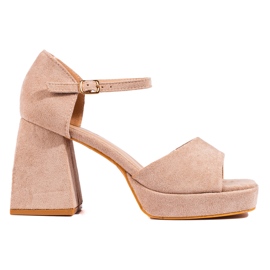 Vinceza blocksandaler i beige mocka