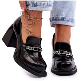 S.Barski Bekväma pumps på massiva klackar Svart Julien