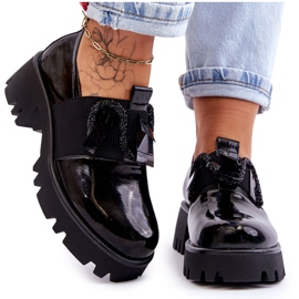 S.Barski Lackade Brogues Med Ornament Svart Keily