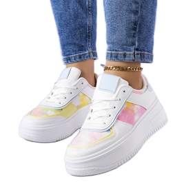 Vita och blå platåskor från Heloise