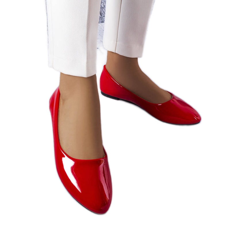 BM Méthot röda klassiska lackballerinor