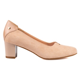 Elegant mocka dampumps på en lågklackad Vinceza beige