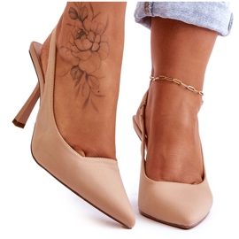 FS1 Klassiska beige Whitley spetsiga klackar