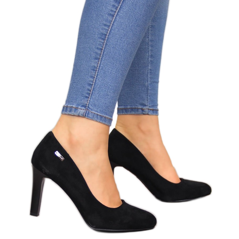 Högklackade pumps i svart mocka från Sergio Leone 1457