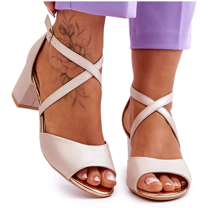 Vinceza Lädersandaler med låg klack för kvinnor Golden Quinn gyllene