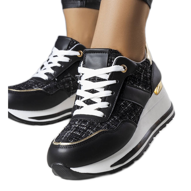 PA1 Svarta sneakers med dekorativa Krystal-inlägg