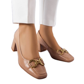 BM Beige pumps med fyrkantig tå från Neufville