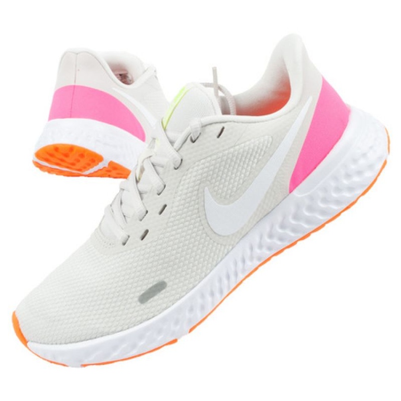Nike Revolution 5 W BQ3207-007 sportskor vit