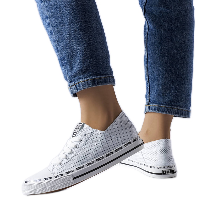 Vita genombrutna sneakers Big Star FF274024