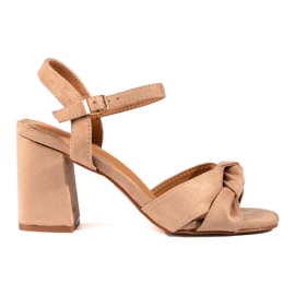 Vinceza blocksandaler i beige mocka