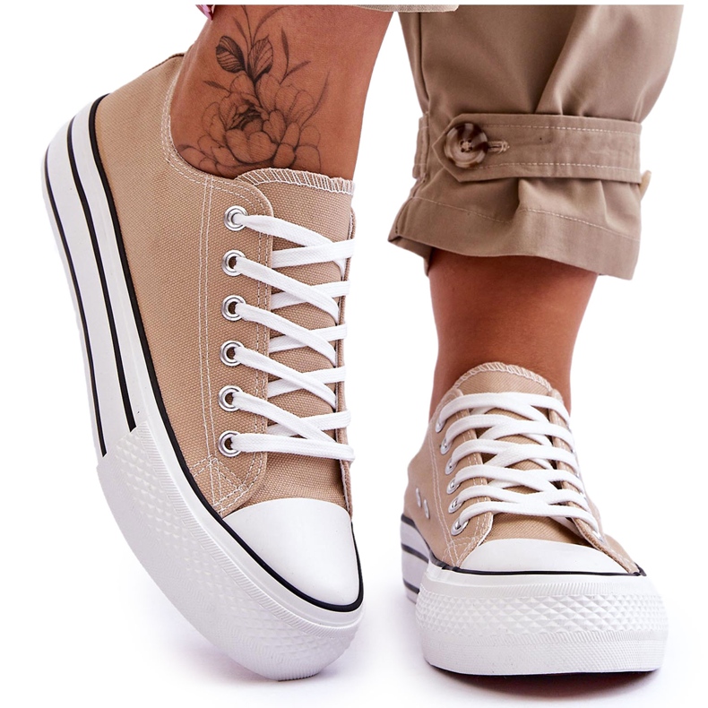 FB2 Damsneakers På En Chunky Plattform Beige Glöd