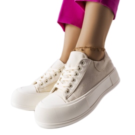 BM Beiga platåsneakers från Agathe beige