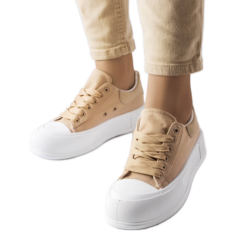 Beiga plattformssneakers från Josseaume beige