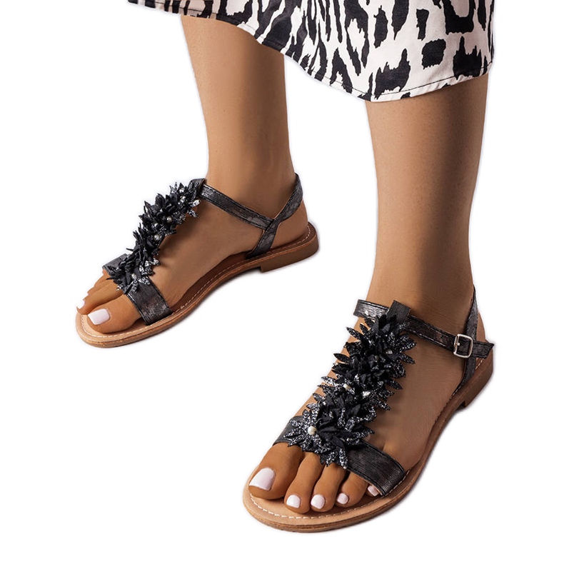 PA1 Svarta Richard-sandaler i metall