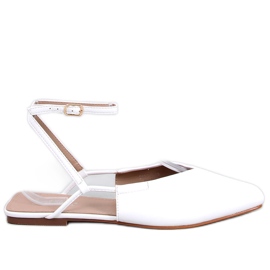 BM Ballerinor med öppen klack från Gianna White vit