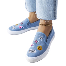 BM Himmelsblå sneakers med Giguère-lappar