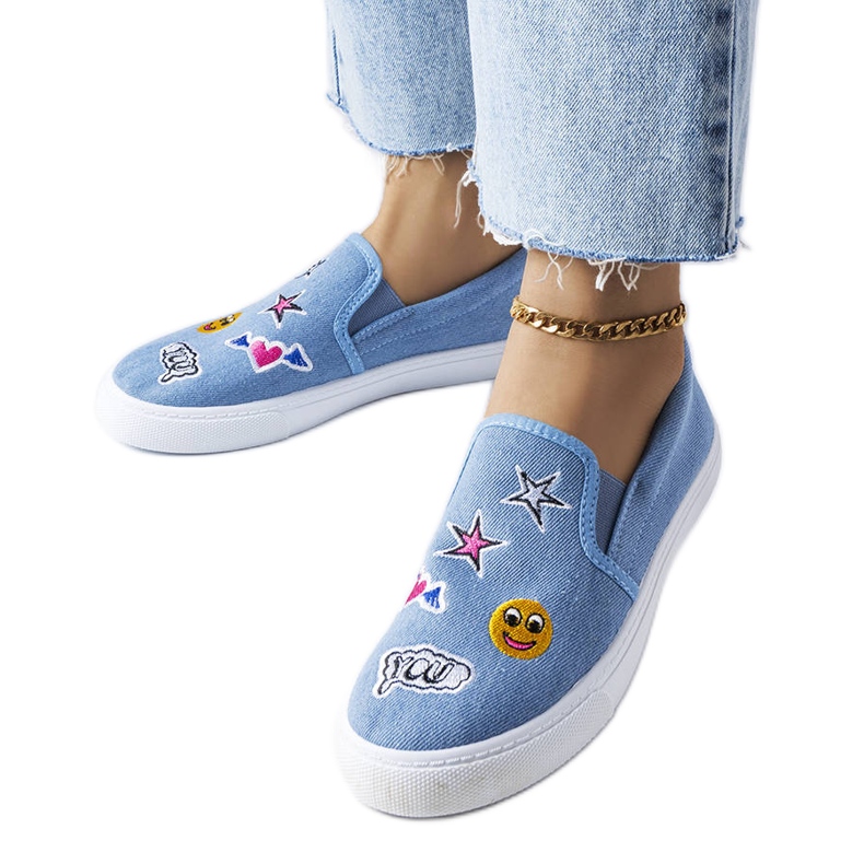 BM Himmelsblå sneakers med Giguère-lappar