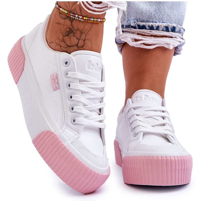 Lee Cooper LCW-23-31-1787L Vita sportskor