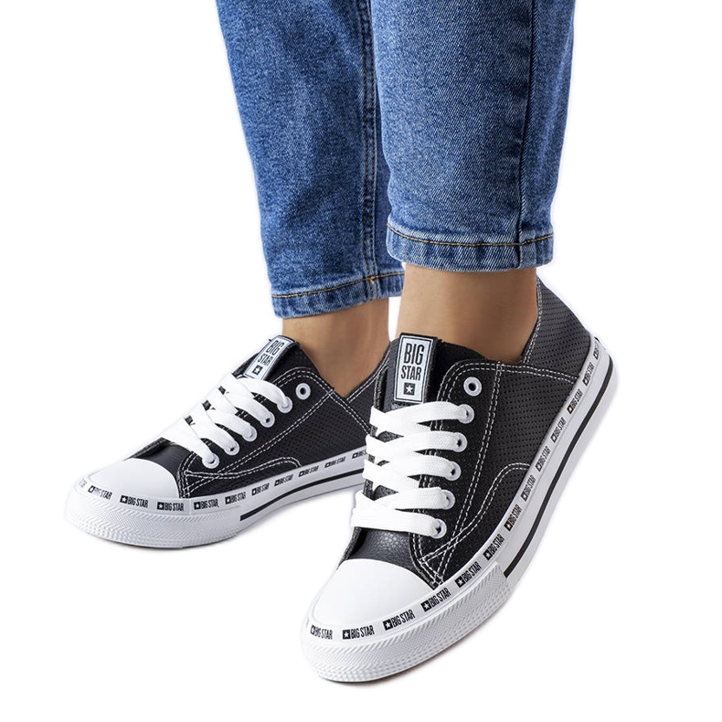 Svarta genombrutna sneakers Big Star FF274023