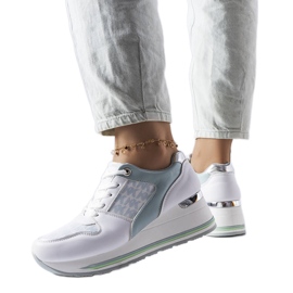 Gröna wedge sneakers från Pouliotte