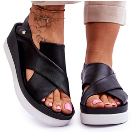 Lemar Svarta Morgan Leather Wedge Sandaler