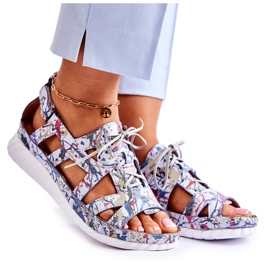 Maciejka Lädersandaler för kvinnor med kardborreband 05375-06 Blå