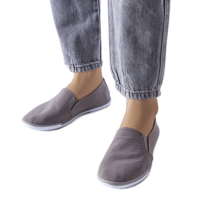 Gråa elastiska sneakers från Gaulin