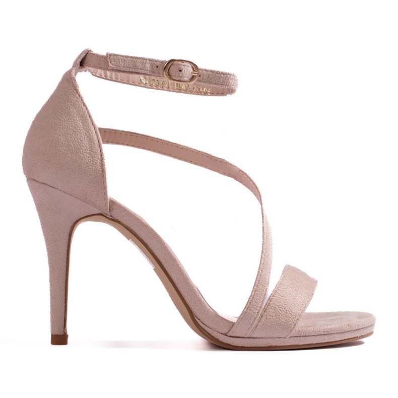 Beige damsandaler på hög klack från Shelovet