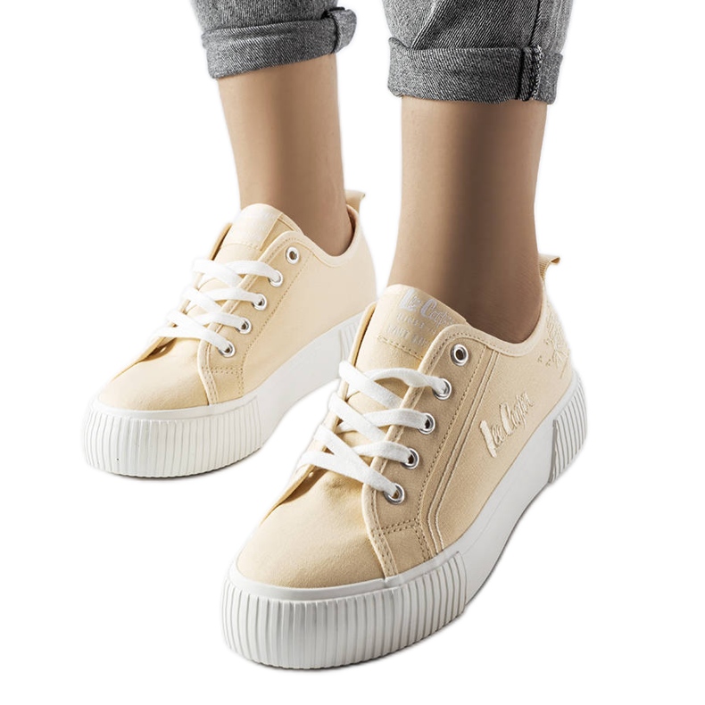 Lee Cooper LCW-23-31-1808L beige sneakers