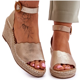 Läder Wedge Sandals Comfort Shoe Golden Verola gyllene