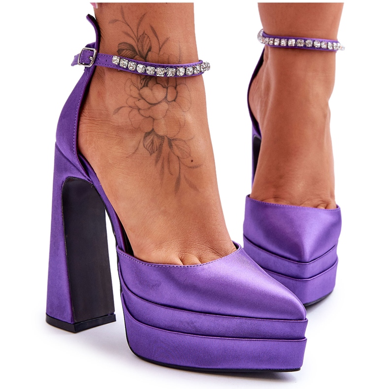 Fashionabla Pumps På En Klack Lila Santoro violett