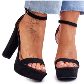 Bekväma mockasandaler på hög klack Svart Essence