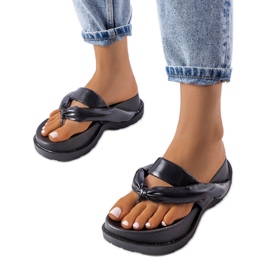 BM Svarta platåsandaler från Lachapelle