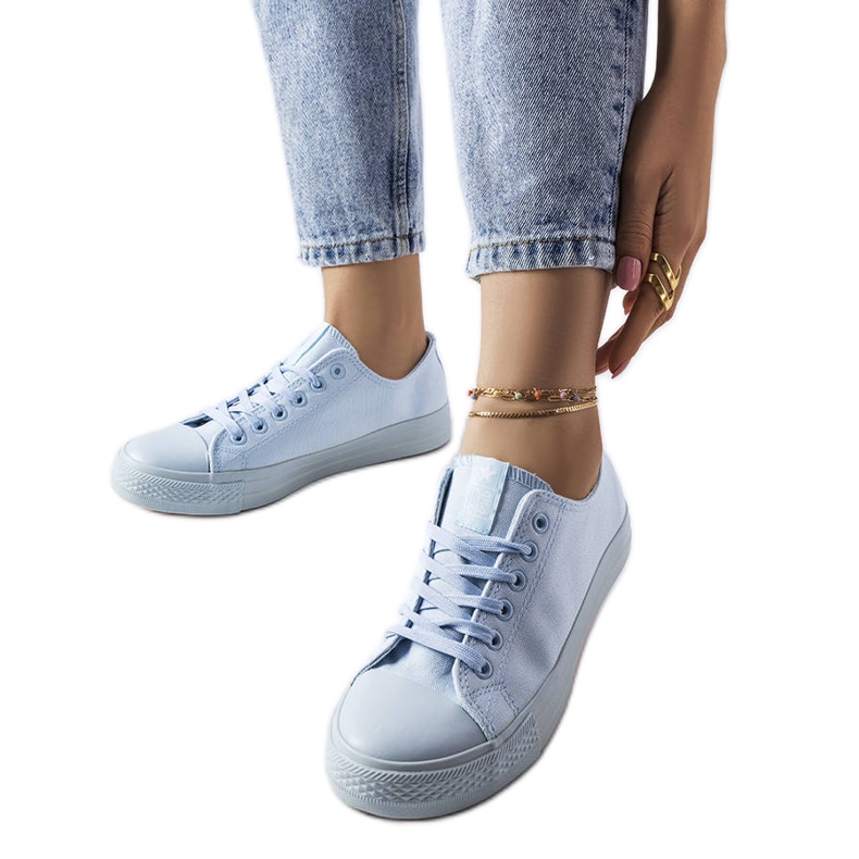 Blå sneakers från Esmeraude