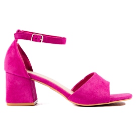 W. Potocki Damsandaler i mocka på en rosa stolpe