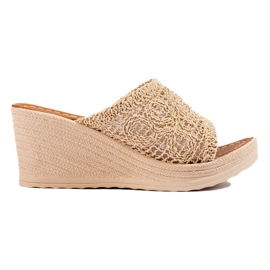 W. Potocki Kilsandaler för kvinnor med genombrutet bälte, beige Potocki