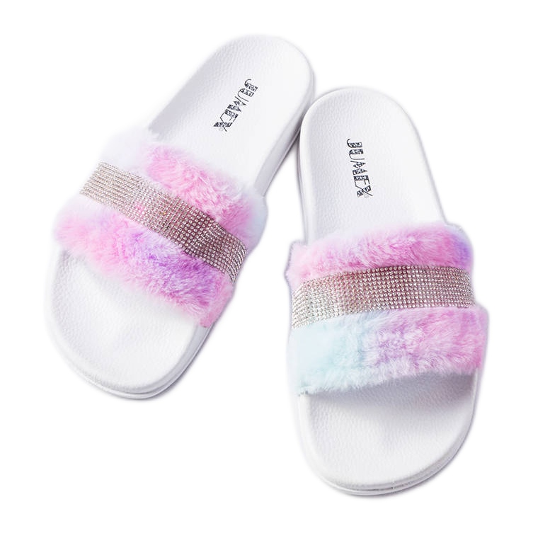 Färgglada pälsrutschbanor med strass från Carrito rosa