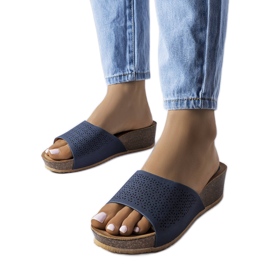 Marinblå genombrutna wedge sliders från Bourque