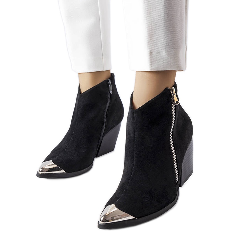 Svarta cowboystövlar i metalltå från Vergne