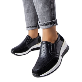 Svarta genombrutna wedge sneakers från Vernon