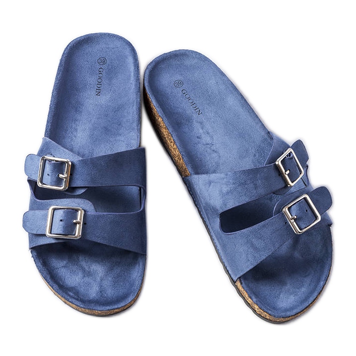 Marinblå rutschkanor med en Cincinna korksula