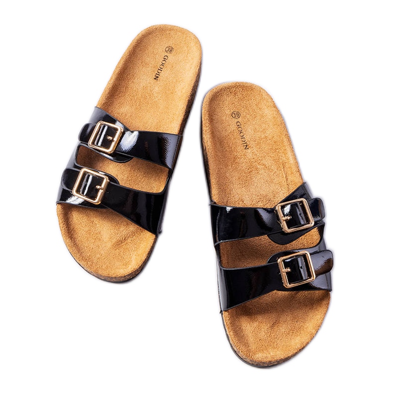 Svarta rutschkanor med korksula från Cincinna