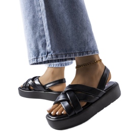 Svarta hästsko plattformssandaler