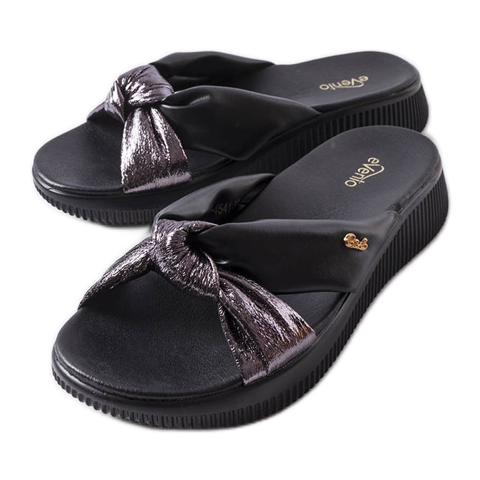 Svarta sandaler från Luce