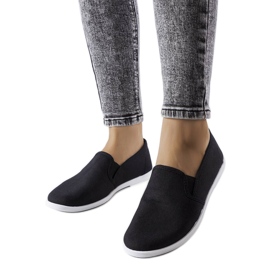 Svarta textilsneakers från Quincy