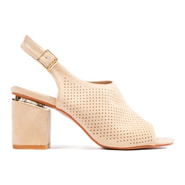 Högklackade beige mockasandaler från Vinceza