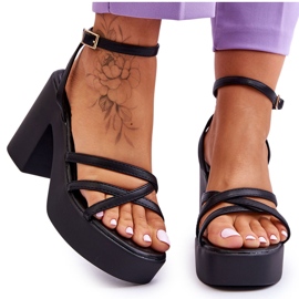 FS1 Fashionabla svarta Shemira-klackade sandaler med remmar