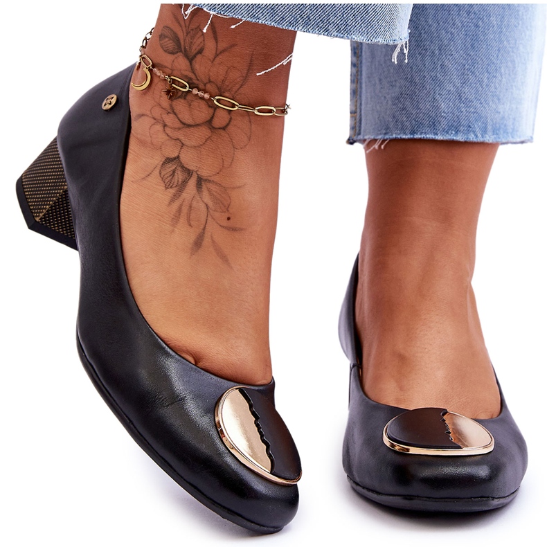 Läder lågklackade pumpar Maciejka 05960-01 Svart